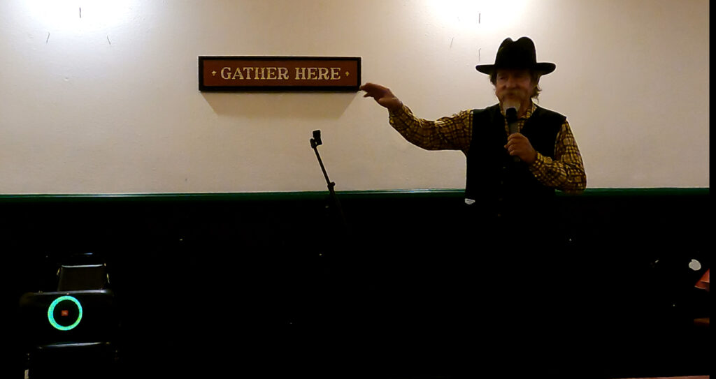 Impromptu talk Fullerton Larry's Pizza the place to get pizza in Fullerton CA