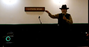 Impromptu talk Fullerton Larry's Pizza the place to get pizza in Fullerton CA