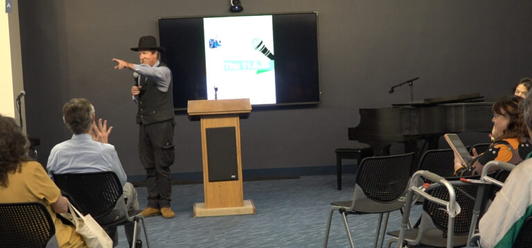 Mixed Marriage of Public Speaker Training and Dog training