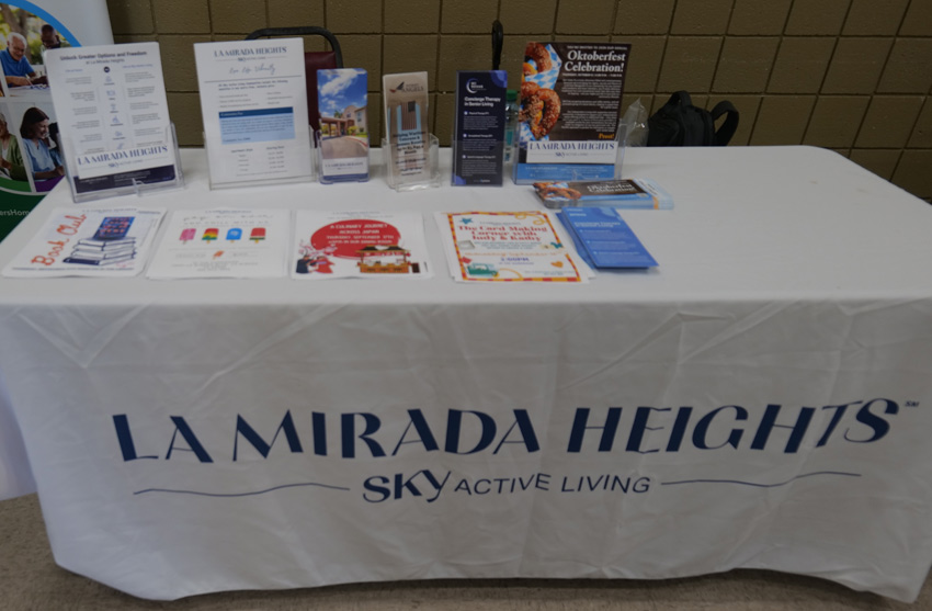 La Mirada Heights Sky Table